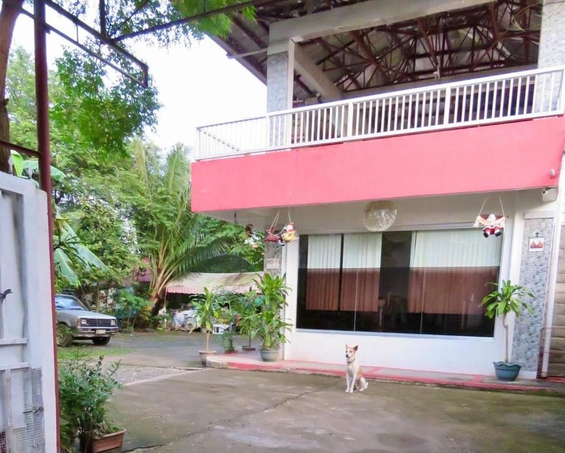 Perlies Inn Tanay Barkada House Exterior foto